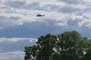 Hubschrauber über Ostfriesland